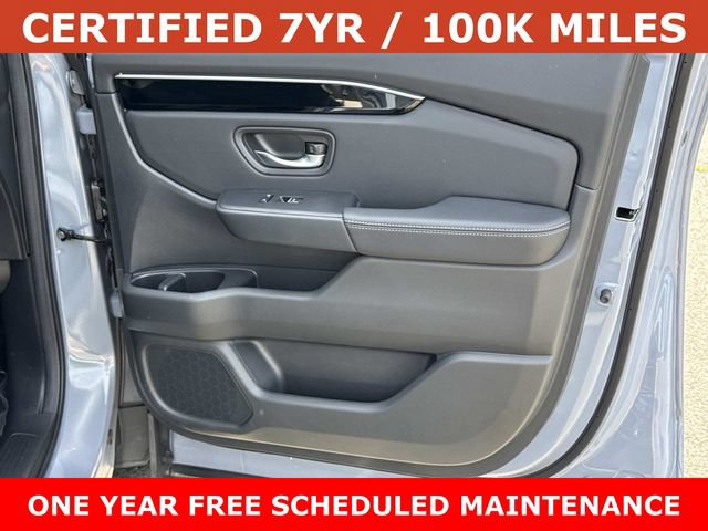 Used 2025 Honda Pilot Touring image 8