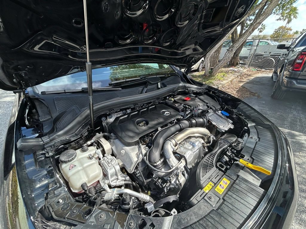 Used 2025 Mercedes-Benz GLA 250 4MATIC image 32