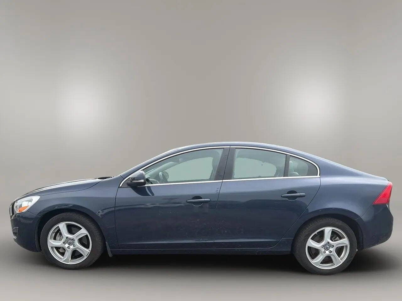 Used 2012 Volvo S60 T5 FWD image 4