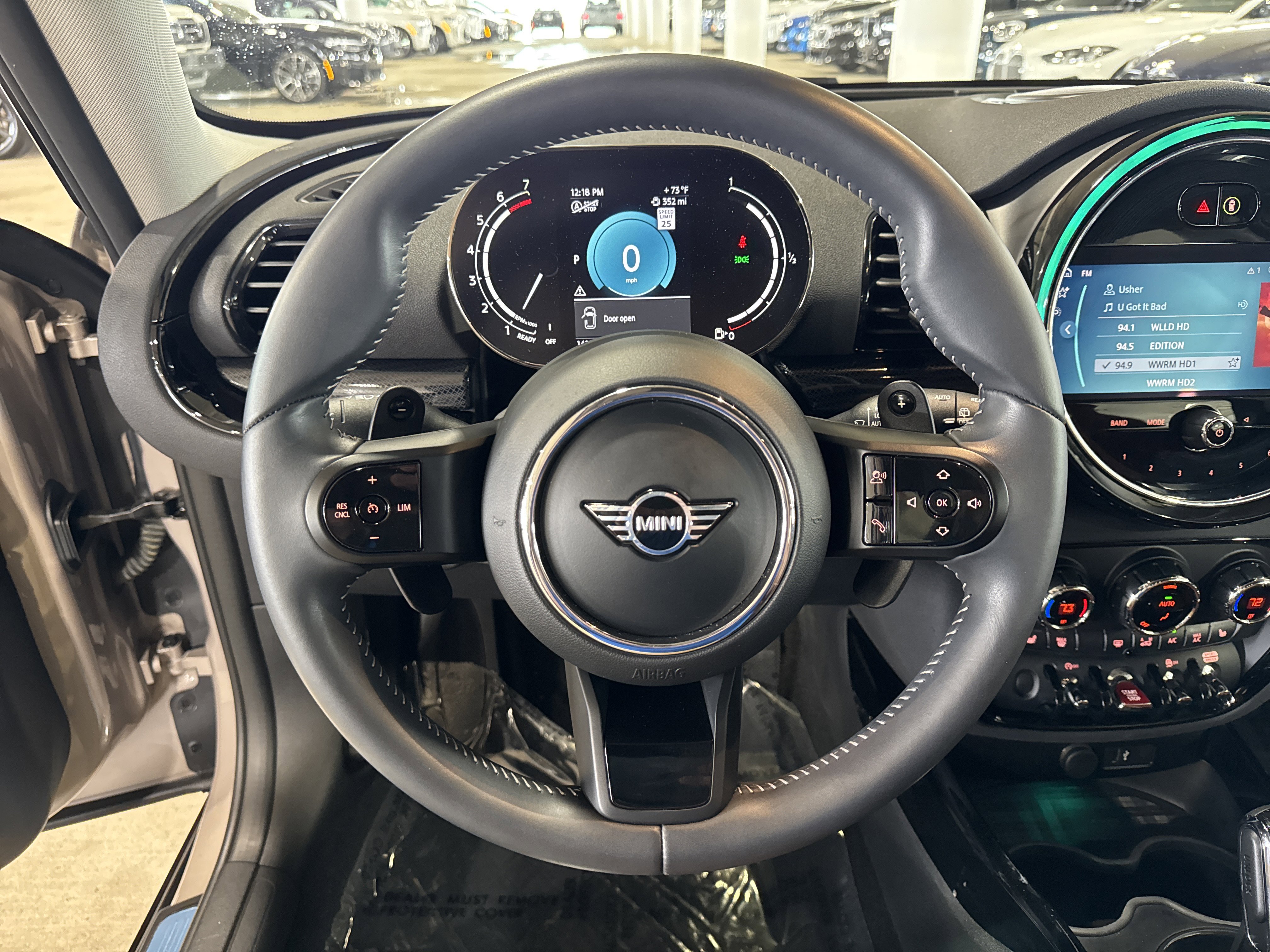 Used 2024 MINI Cooper Clubman S w/ Signature Upholstery Package image 23