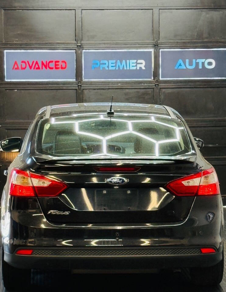 Used 2014 Ford Focus SE w/ Equipment Group 201A image 13