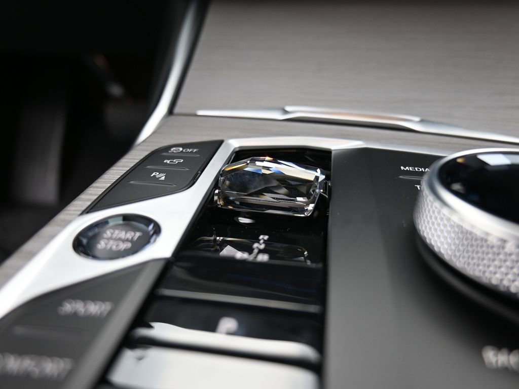 New 2026 BMW i4 xDrive40i w/ Premium Package AWD/4WD image 13