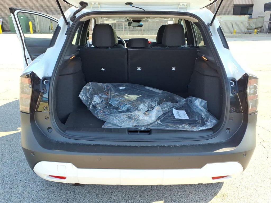 New 2026 Nissan Kicks SV image 31