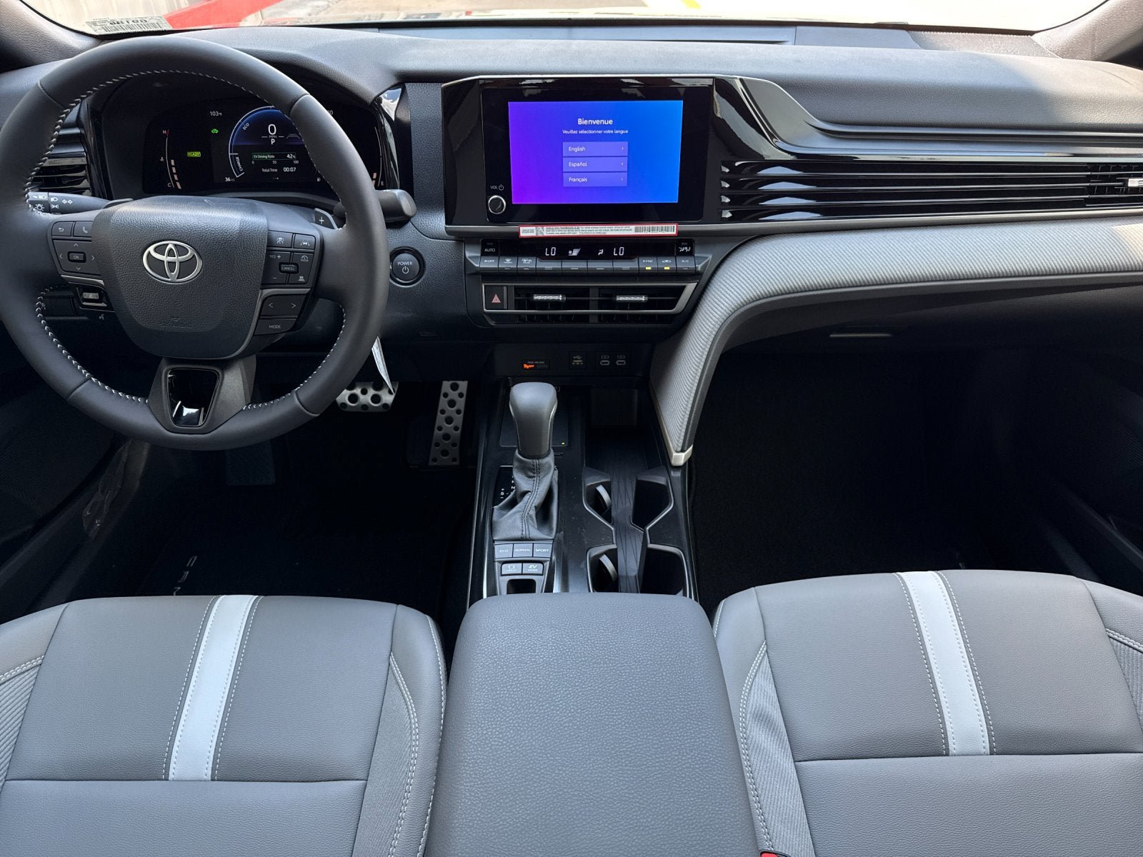 New 2026 Toyota Camry SE w/ Convenience Package FWD image 9