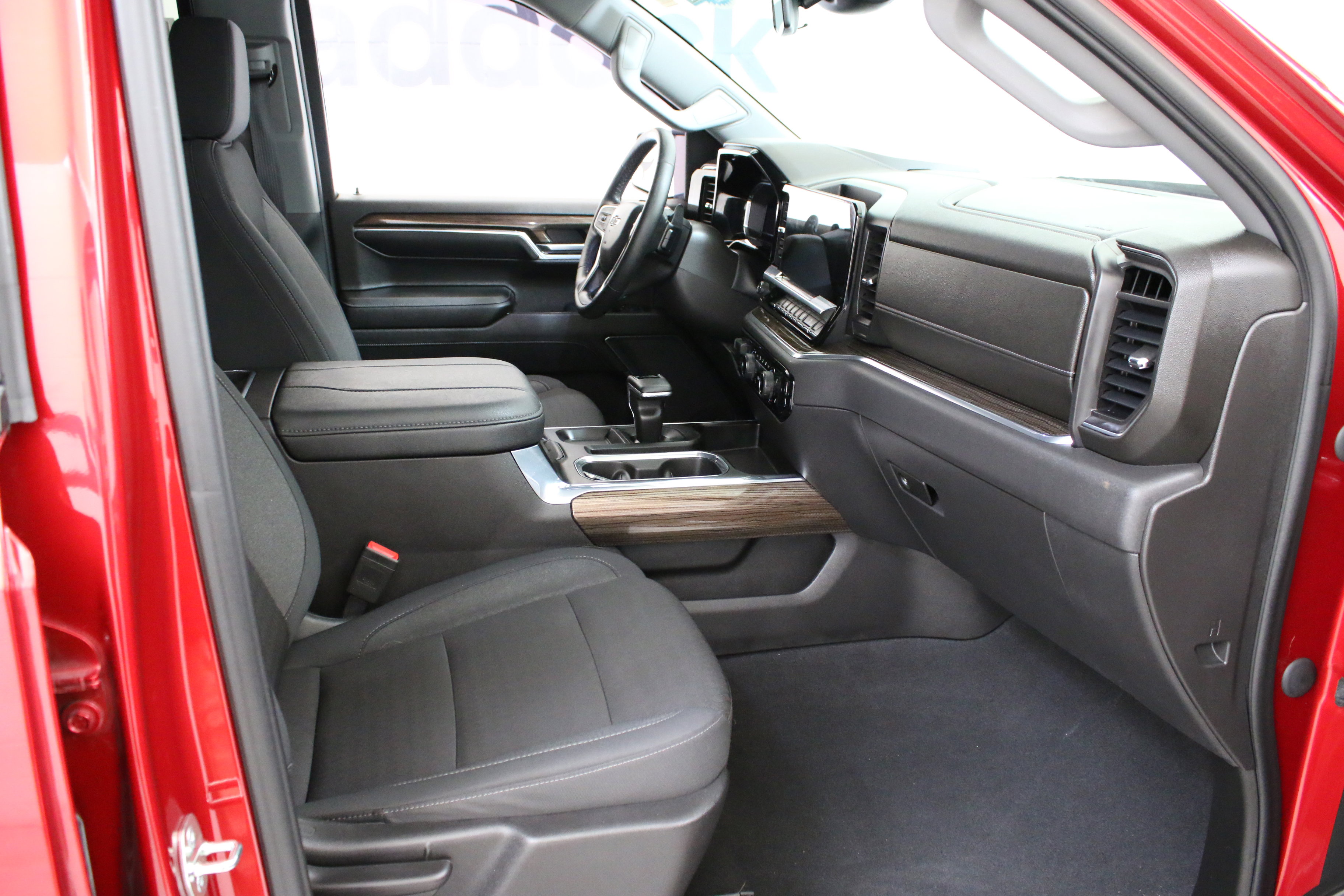 Used 2023 Chevrolet Silverado 1500 RST w/ Z71 Off-Road Package image 30