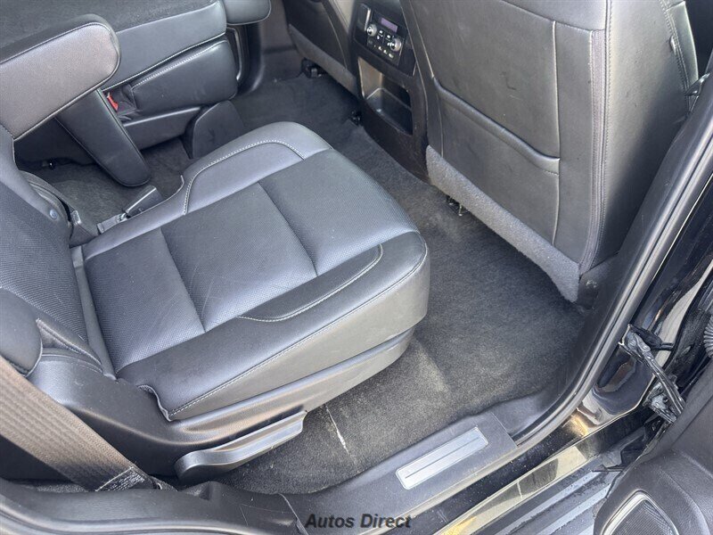 Used 2018 Chevrolet Tahoe 4WD LT w/ RST EDITION image 31