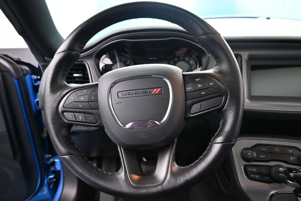 Used 2023 Dodge Challenger SXT w/ Blacktop Package AWD/4WD image 11