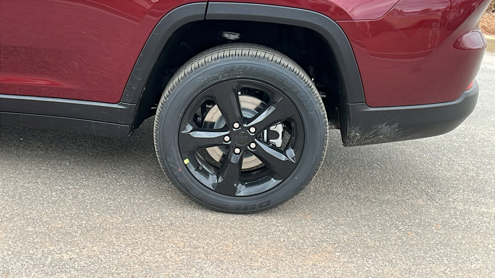 New 2025 Jeep Grand Cherokee L Altitude image 12