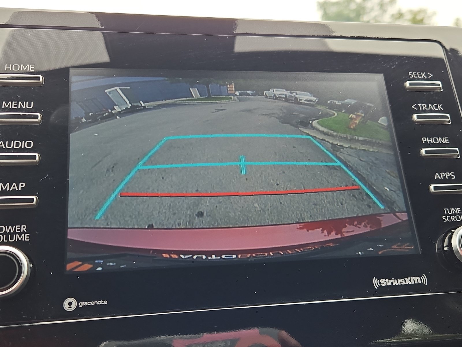 Used 2022 Toyota Camry LE FWD image 17