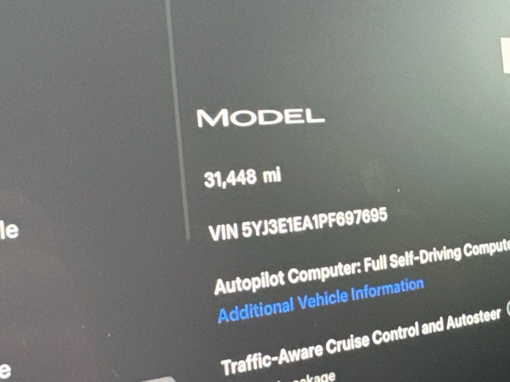 Used 2023 Tesla Model 3 Standard Range RWD image 11