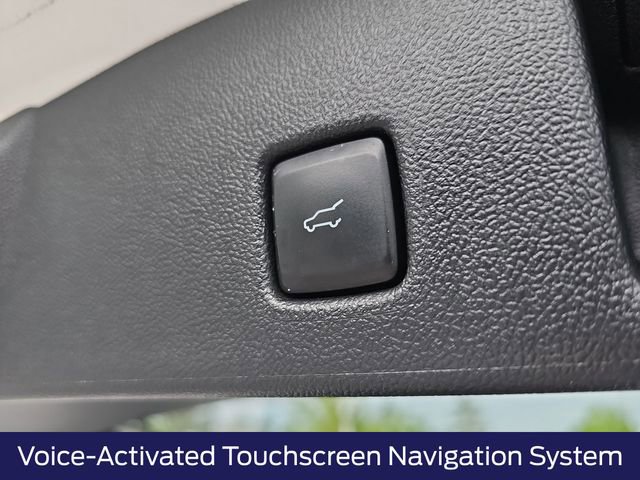 Used 2022 Ford Escape SEL w/ Technology Package image 15