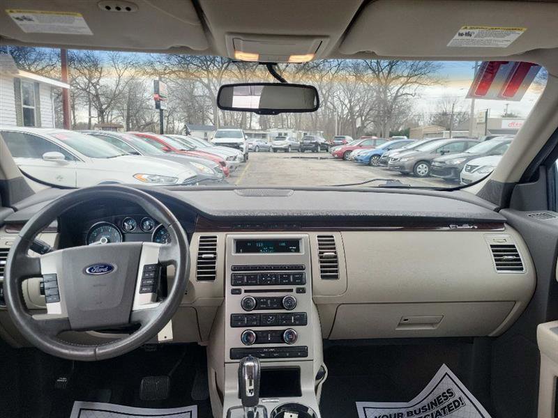 Used 2011 Ford Flex SEL w/ Rapid Spec Order Code image 9