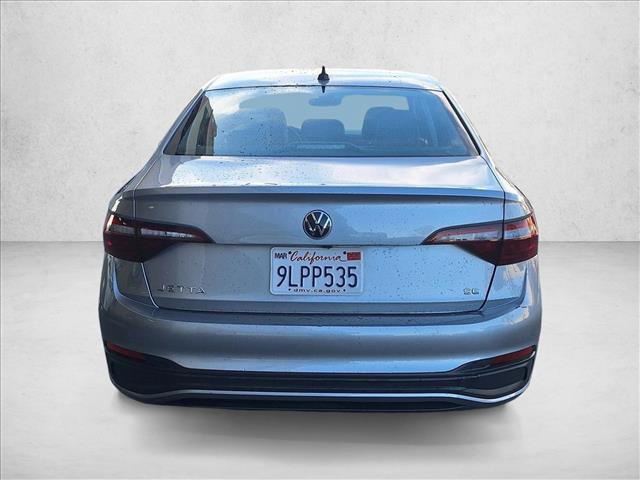 Used 2024 Volkswagen Jetta SE image 6