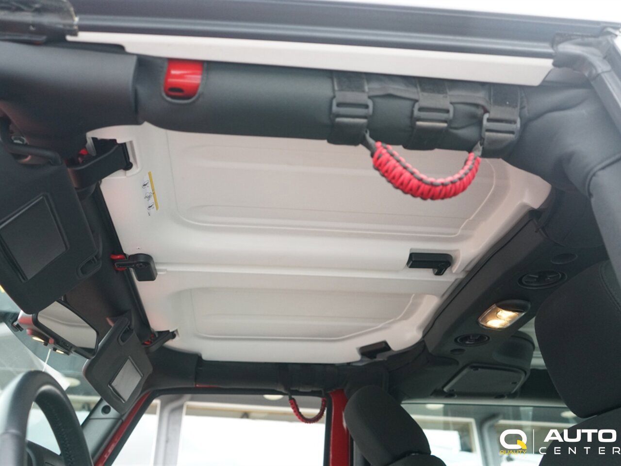 Used 2018 Jeep Wrangler Sport AWD/4WD image 21