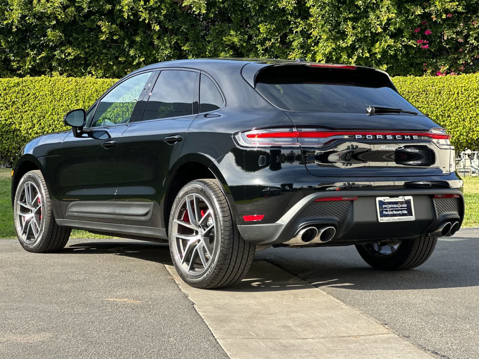 New 2026 Porsche Macan S AWD/4WD image 3