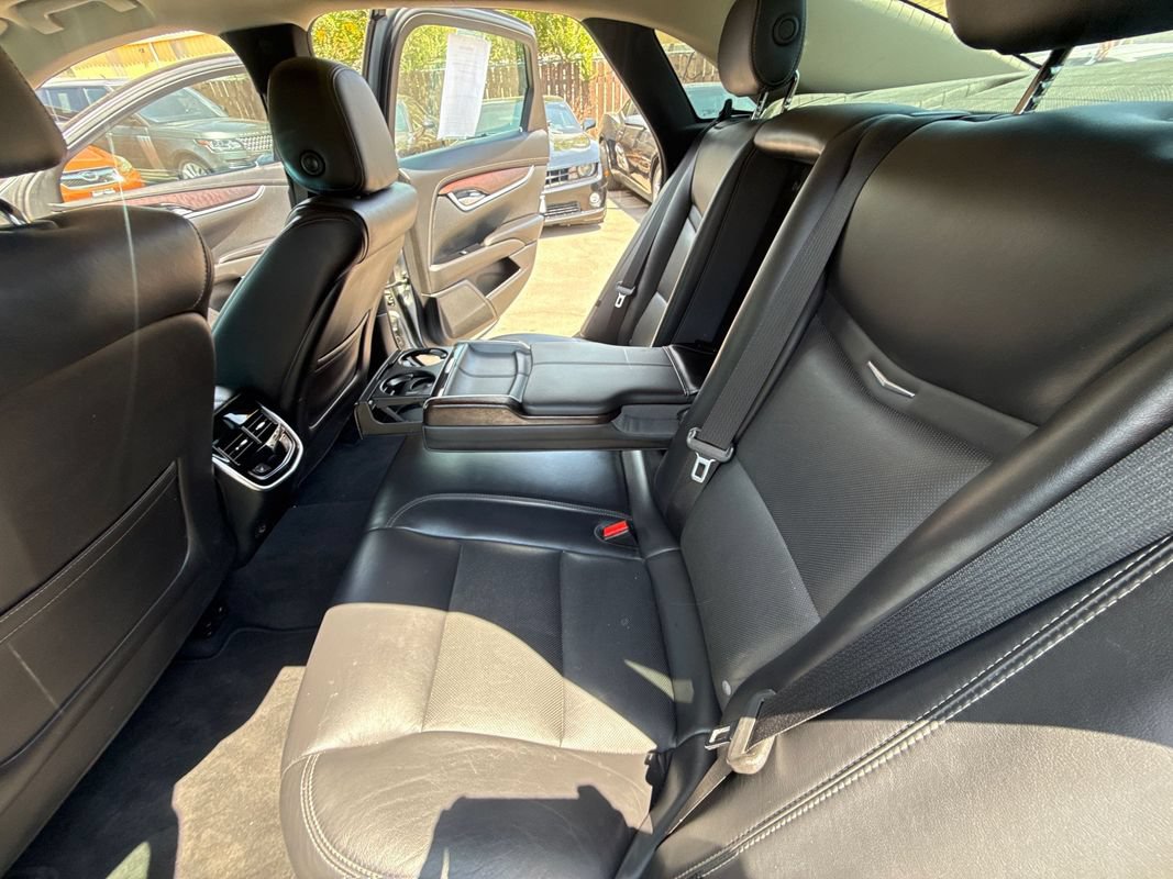 Used 2019 Cadillac XTS Luxury FWD image 14