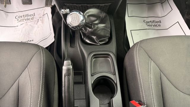 Used 2018 Jeep Wrangler Unlimited Rubicon image 30