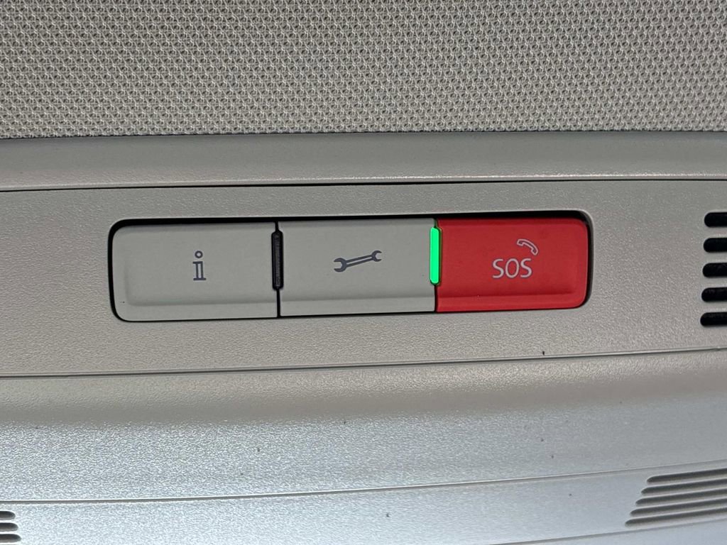 Used 2021 Volkswagen Jetta S w/ Driver Assistance Package image 32