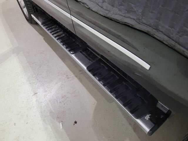 Used 2017 Chevrolet Tahoe LT w/ LT Signature Package image 31