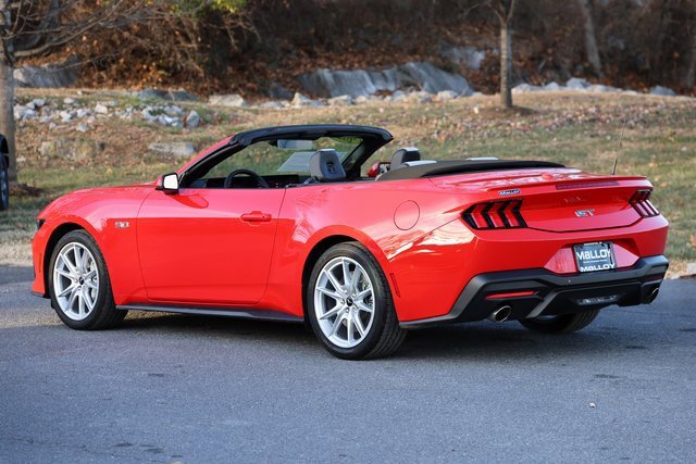 Certified 2025 Ford Mustang GT Premium image 5