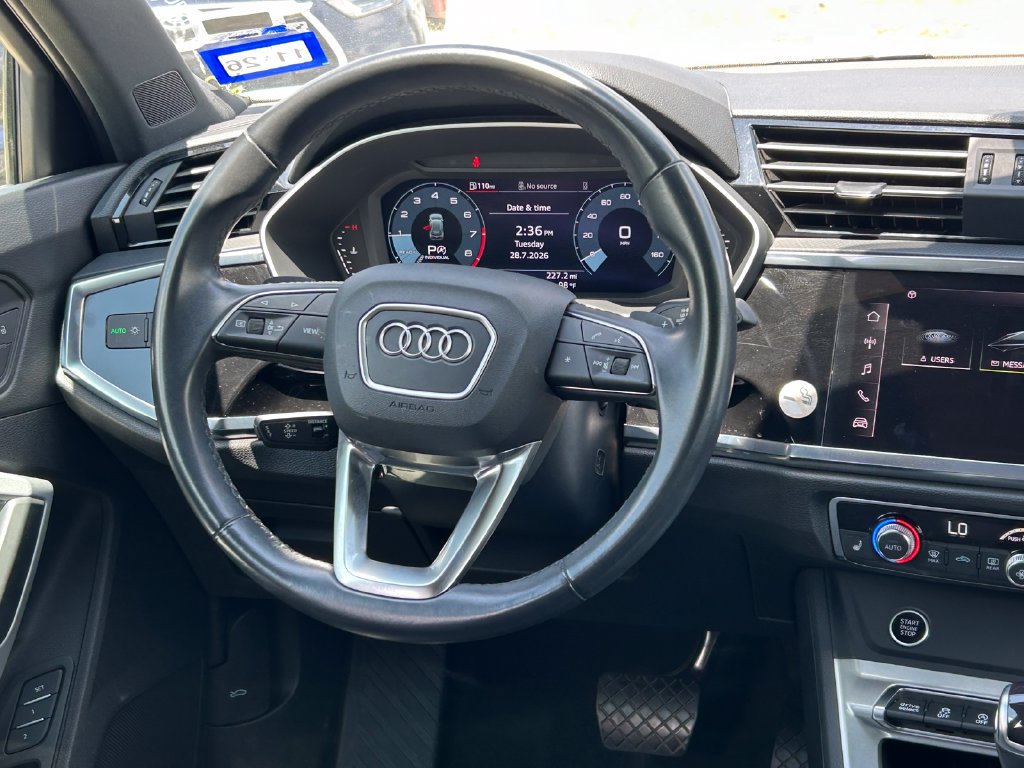 Used 2024 Audi Q3 2.0T Premium AWD/4WD image 40