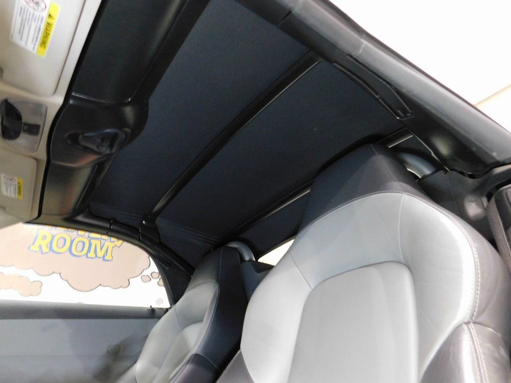 Used 2005 Chrysler Crossfire Limited RWD image 62