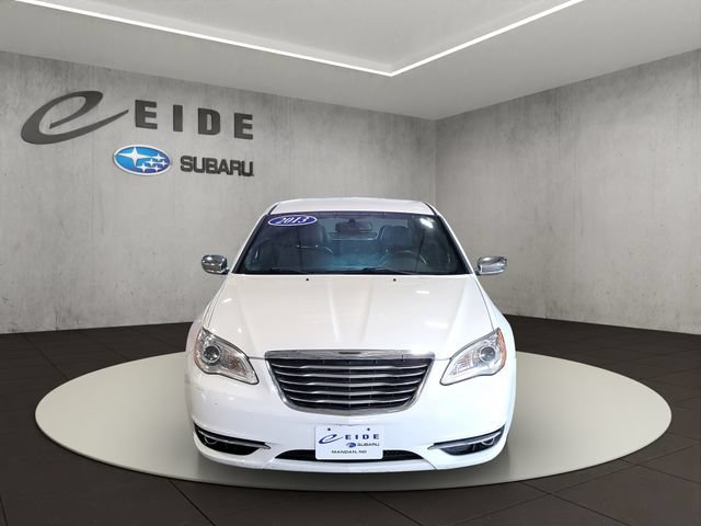 Used 2013 Chrysler 200 Limited FWD image 6