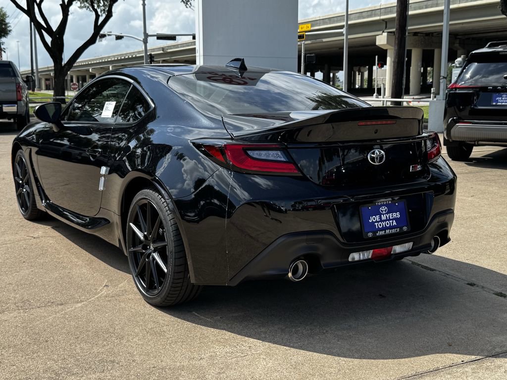 New 2026 Toyota GR86 Premium RWD image 7