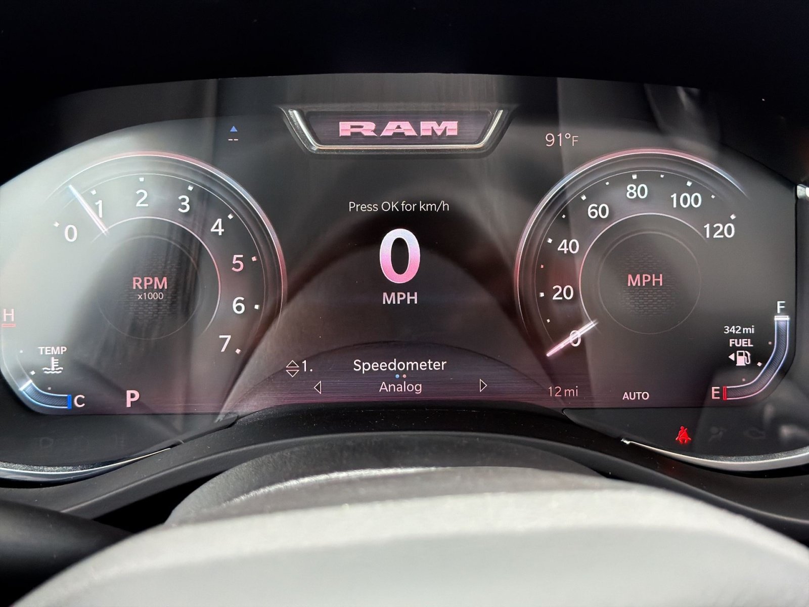 New 2026 RAM 1500 Big Horn AWD/4WD image 17