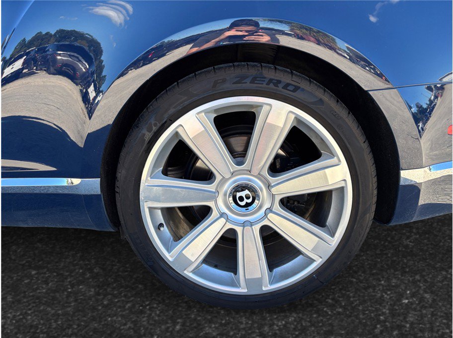 Used 2016 Bentley Continental GT image 15