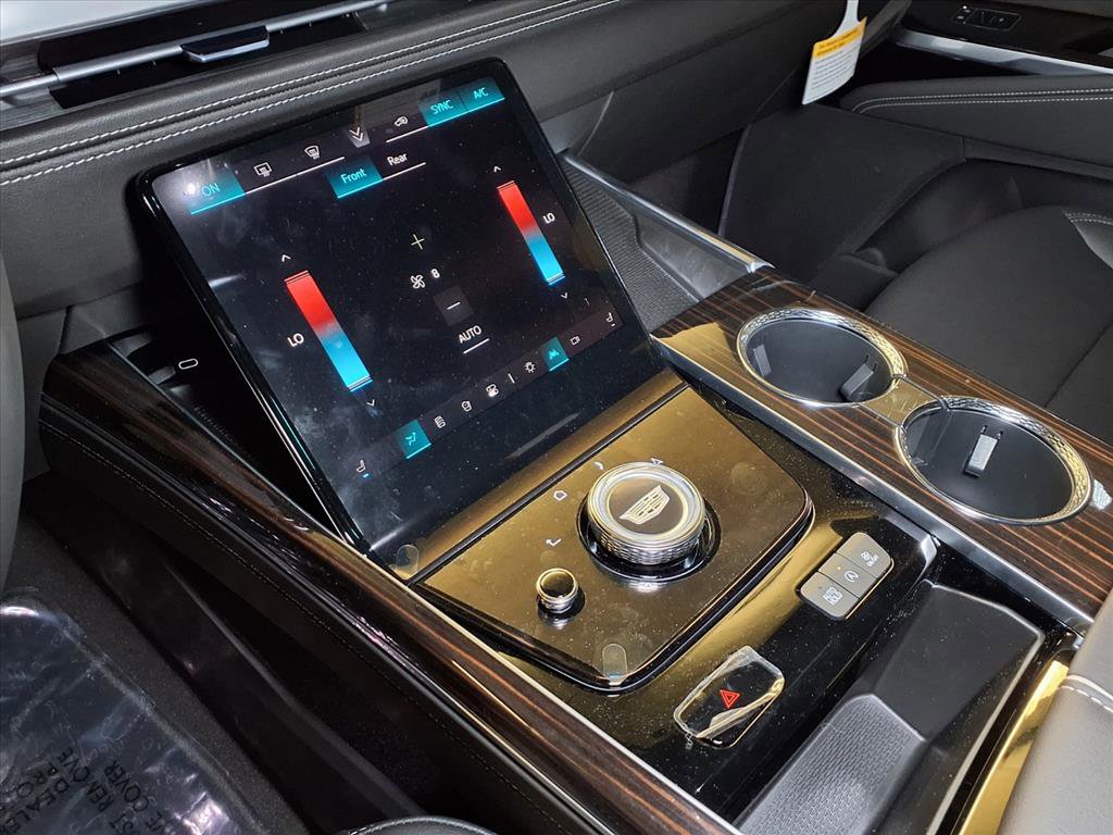 Used 2026 Cadillac Escalade 4WD image 19