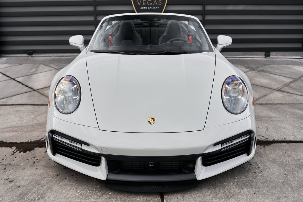 Used 2025 Porsche 911 Turbo S w/ 911 Turbo Sportdesign Package image 10
