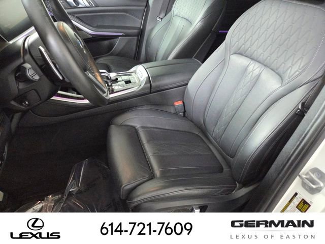 Used 2021 BMW X5 M50i w/ Executive Package image 19