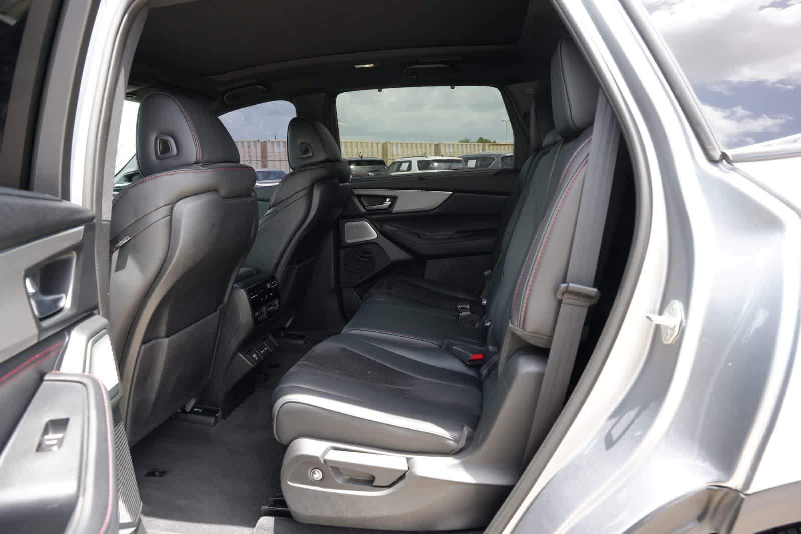 Used 2025 Acura MDX A-Spec AWD/4WD image 18