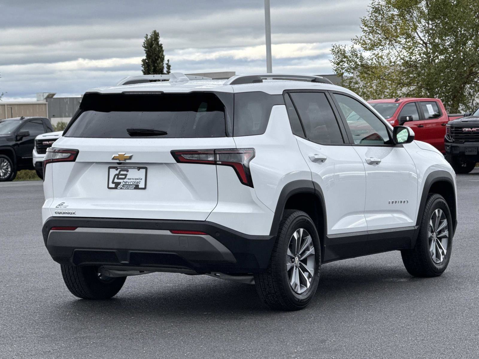 Used 2025 Chevrolet Equinox LT w/ Convenience Package II image 24