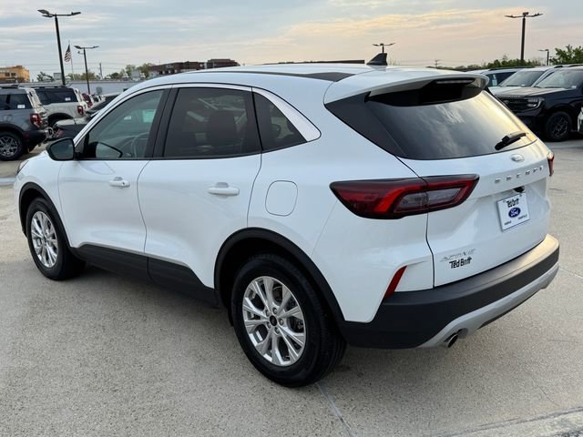 Used 2024 Ford Escape Active image 10