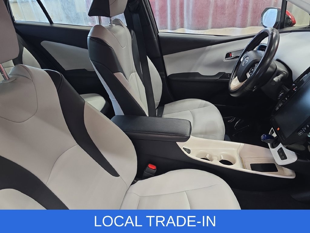 Used 2018 Toyota Prius Prime Advanced FWD image 10