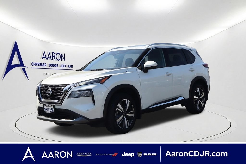 Used 2023 Nissan Rogue SL w/ SL Premium Package FWD image 1