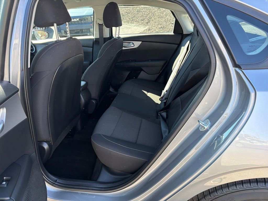 Certified 2022 Kia Forte LXS image 25