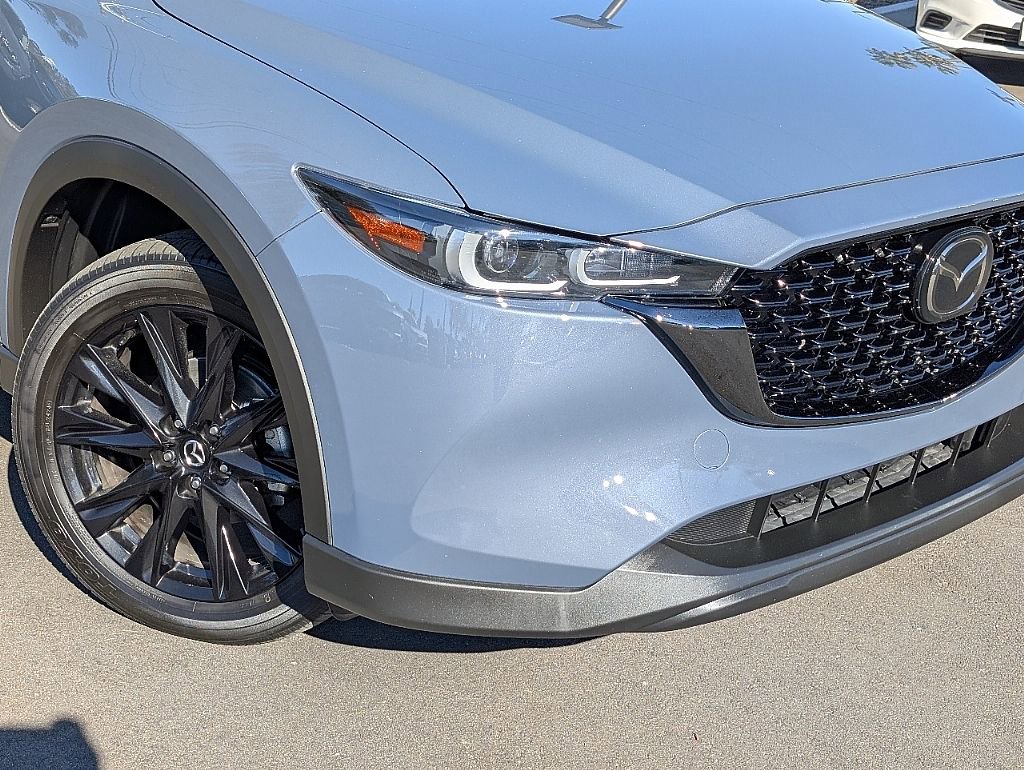 Certified 2023 MAZDA CX-5 Carbon Edition image 5