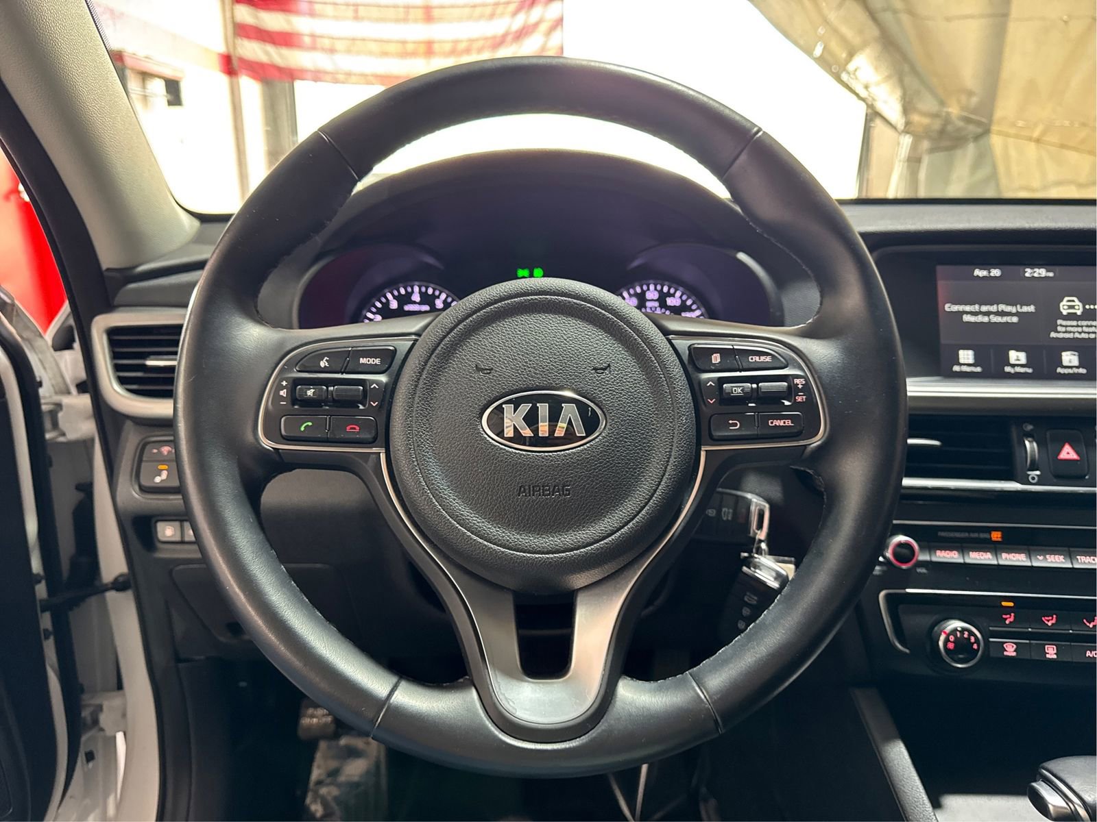 Used 2018 Kia Optima S FWD image 15