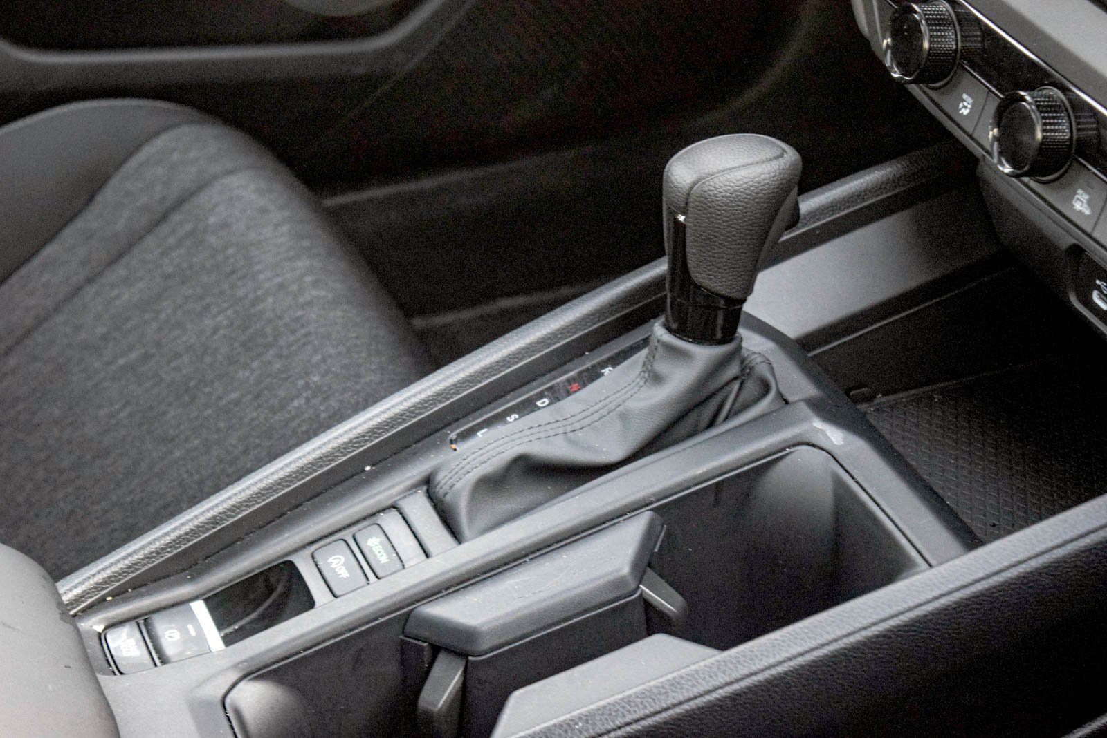 Used 2025 Honda Accord SE image 7