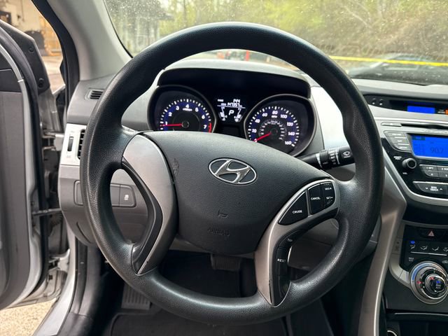 Used 2013 Hyundai Elantra GLS image 20
