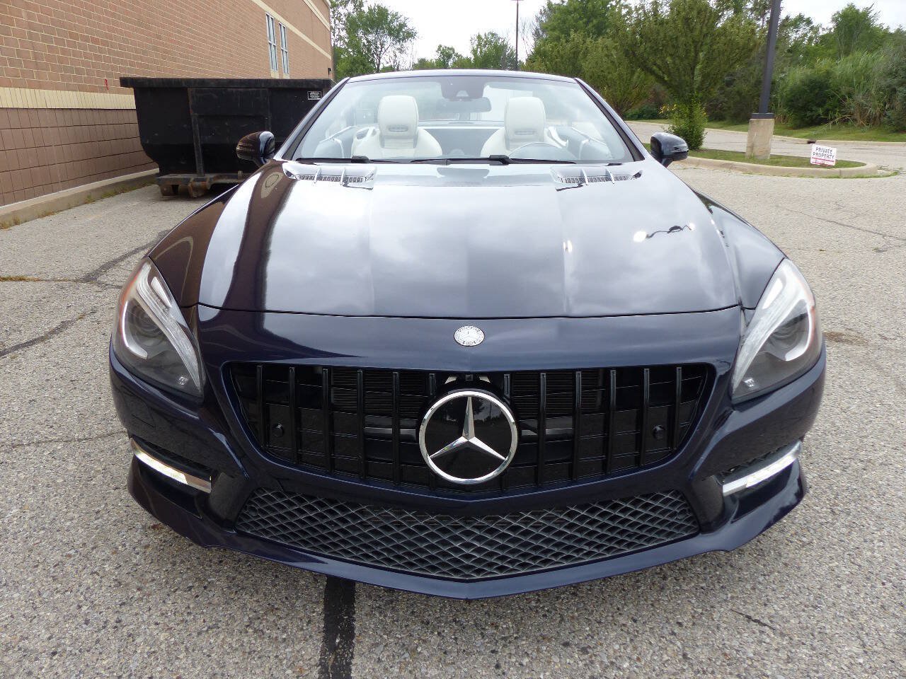 Used 2014 Mercedes-Benz SL 550 image 12