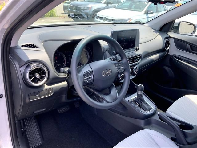 Used 2023 Hyundai Kona SEL AWD/4WD image 4