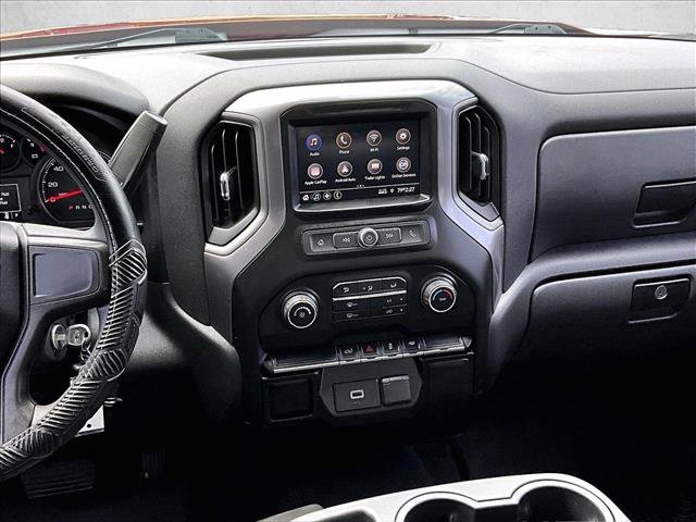Used 2020 Chevrolet Silverado 1500 Custom w/ Custom Value Package image 8