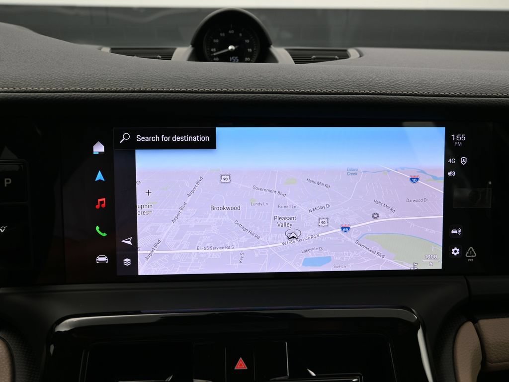 Certified 2025 Porsche Panamera RWD image 25