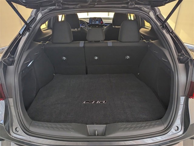 Used 2020 Toyota C-HR image 13