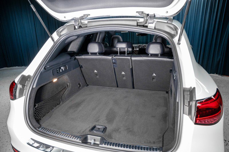 Certified 2026 Mercedes-Benz GLC 300 image 7