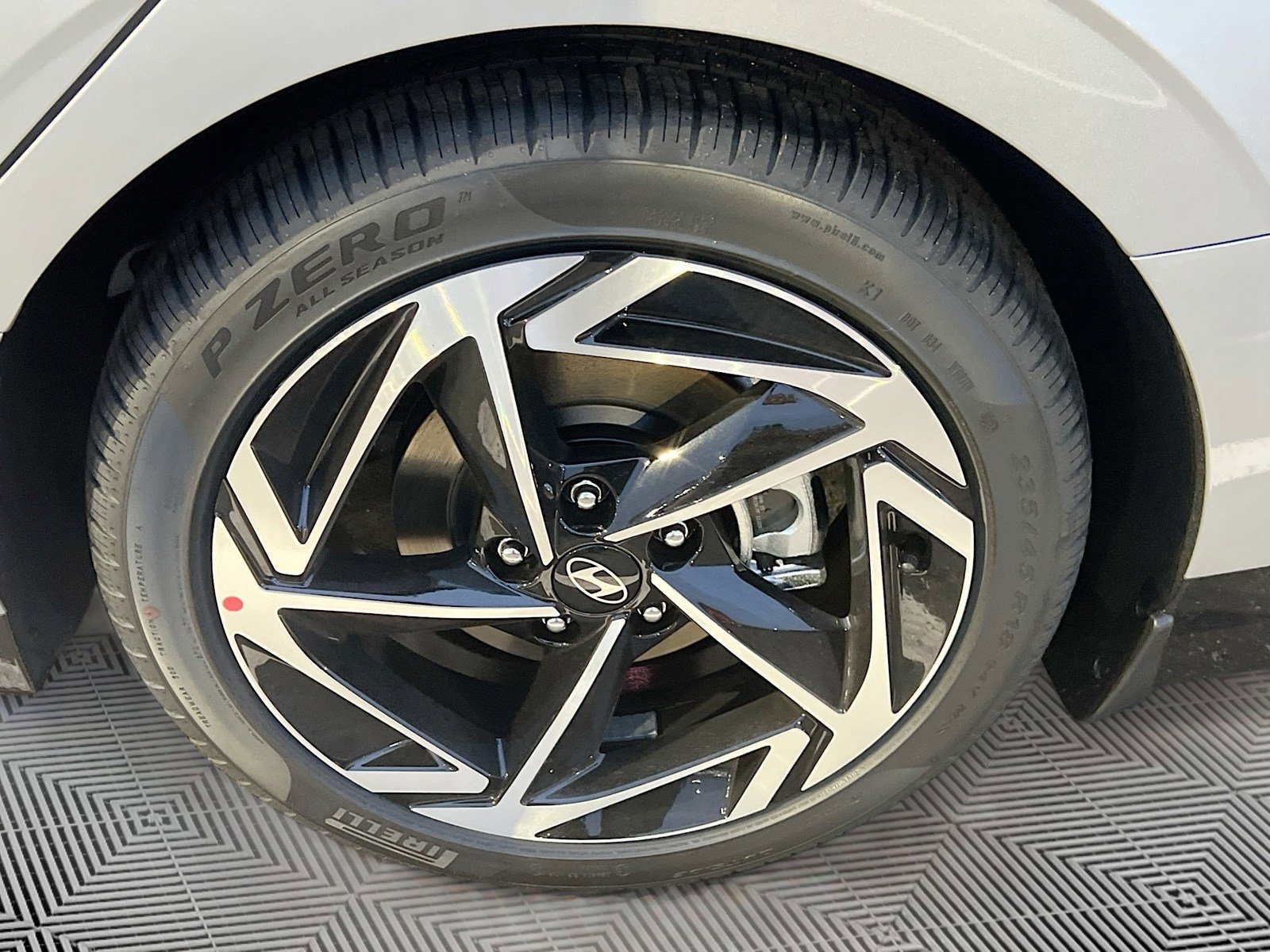 New 2026 Hyundai Sonata SEL FWD image 32